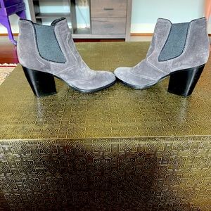 Alberto Fermani Italian suede booties